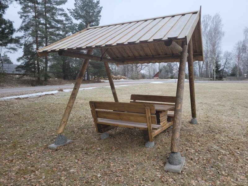 Aiamööbel seljatoega 1,6m - Image 2